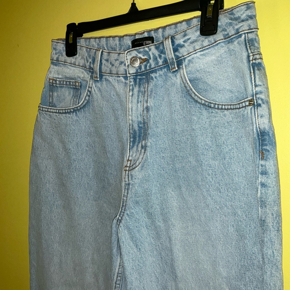 PrettyLittleThing Sky Blue High Rise Jeans